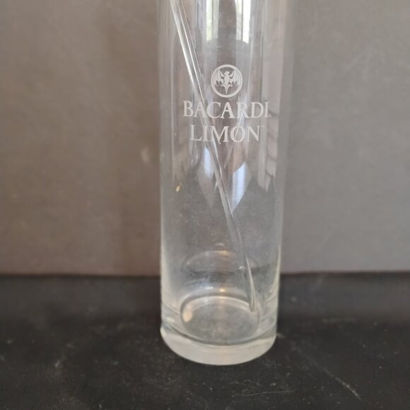 Bacardi Limon Cocktail Pitcher with Stirrer - Picture 1 of 3